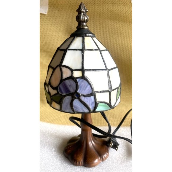 Tiffany Style Table Lamp Stained Glass Vintage